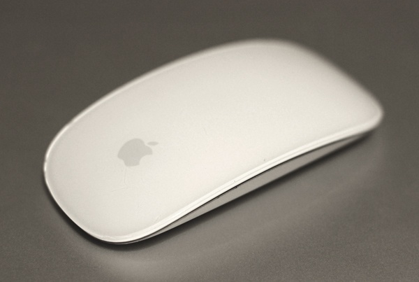 Мышь эппл. Беспроводная мышь Apple Magic Mouse 3 коробка. Старая беспроводная мышь эпл 1981. Аналог Magic Mouse. Мышь Apple для виндовс.