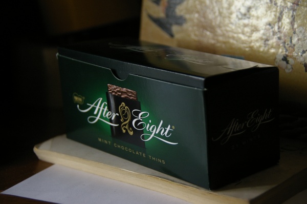 Шоколад Нестле с мятой after eight
