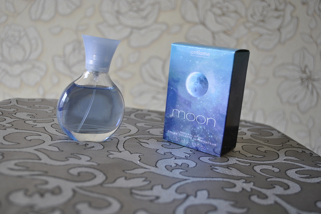 Луна отзывы. Moon туалетная вода Мунлайт. Oriflame Perfume Moon. Орифлейм духи Moon. Туалетная вода Луна Орифлейм.