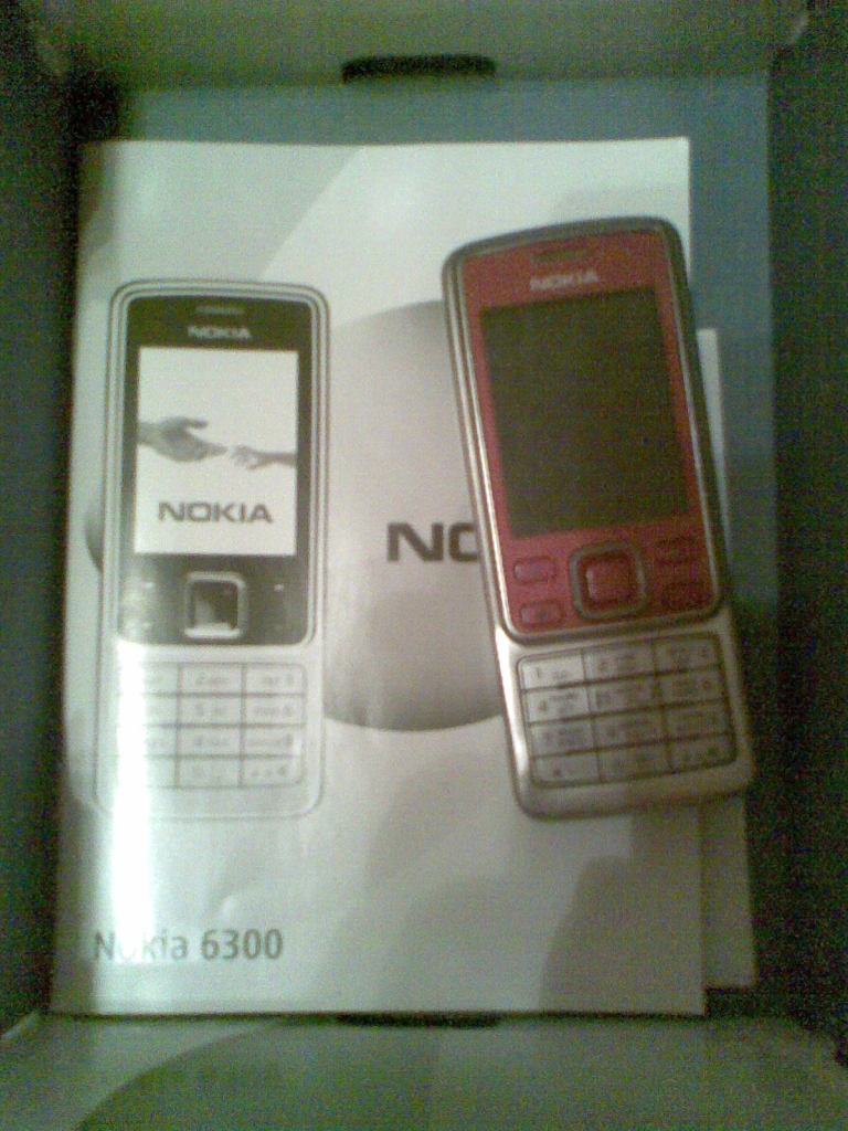 Телефон Nokia 6300 на запчасти в дар (Москва). Дарудар