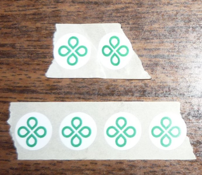 перекресток стикеры для этикеток. этикетка перекресток. этикетка перекресток. книжечка акции перекресток. перекресток наклейки.