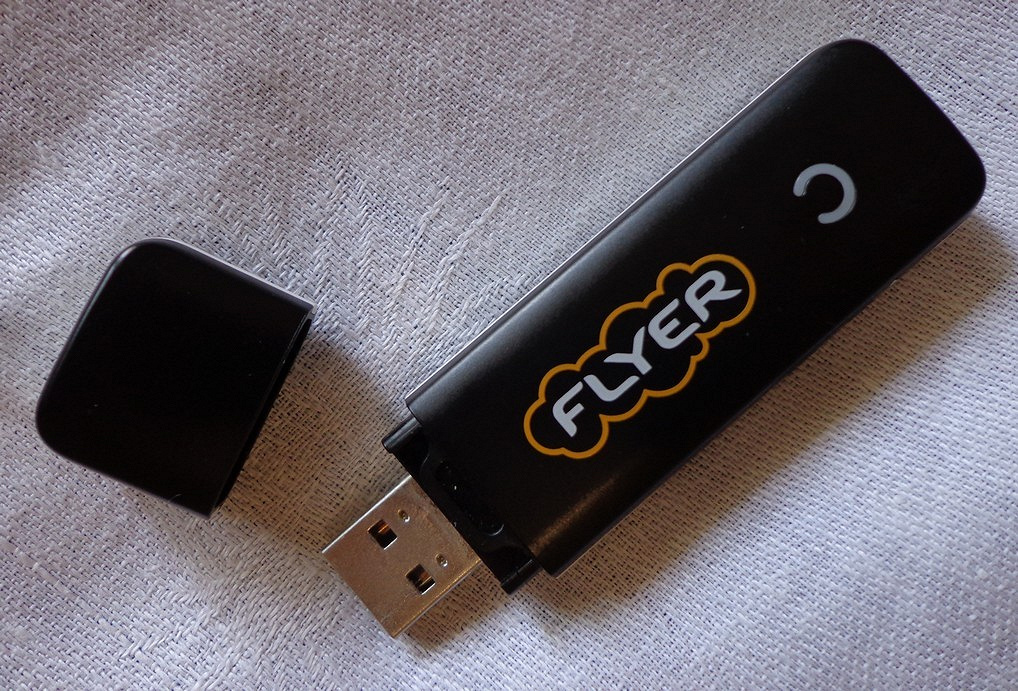 Usb модем 4g. Юсб модем 4g универсальный. J1 USB модем. Флешка модема на 164 МГБ. USB модем Wukong m028a Прошивка.