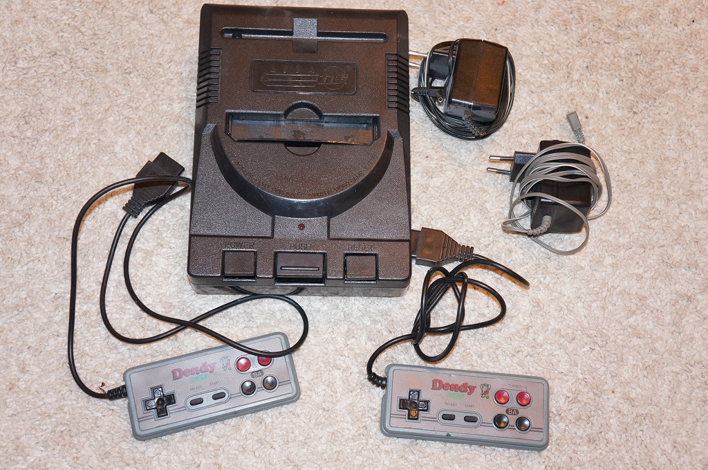 Приставка денди 1996. Приставка family computer. Аналоги денди. Игровая приставка simba's junior vg-802. Приставка денди jippy.