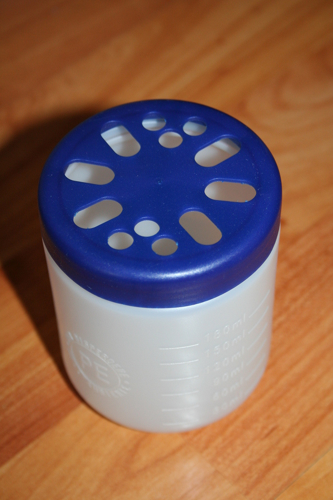 Контейнер для порошка. Баночка амвей для порошка. Дозатор для стирального порошка. Амвей баночка для стирального порошка. Дозатор для геля для стирки.