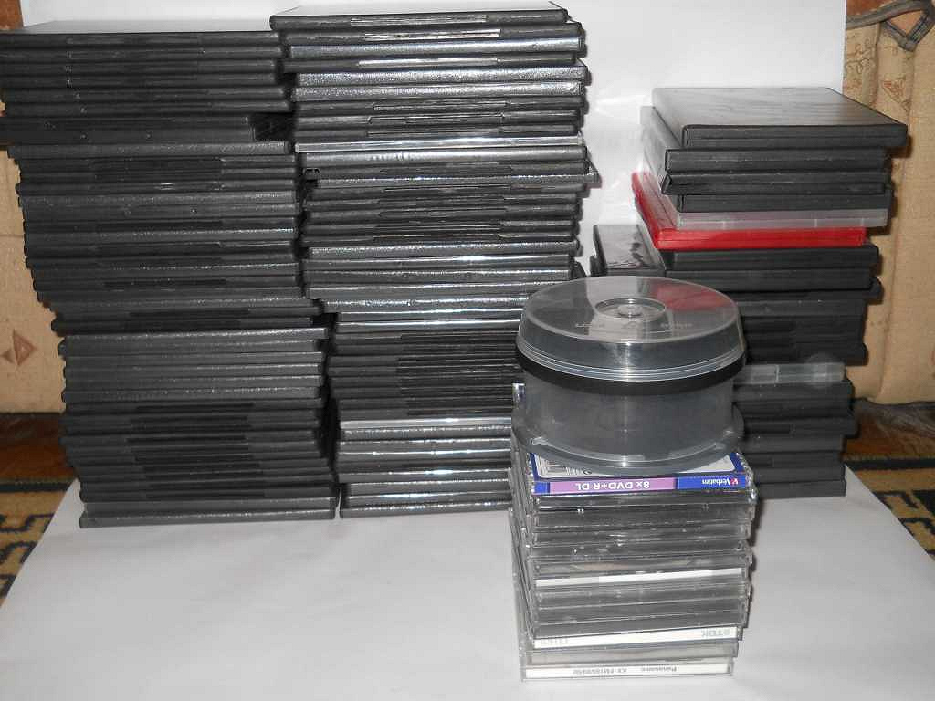 Коробки для CD и DVD дисков со свадебными фото и фильмом