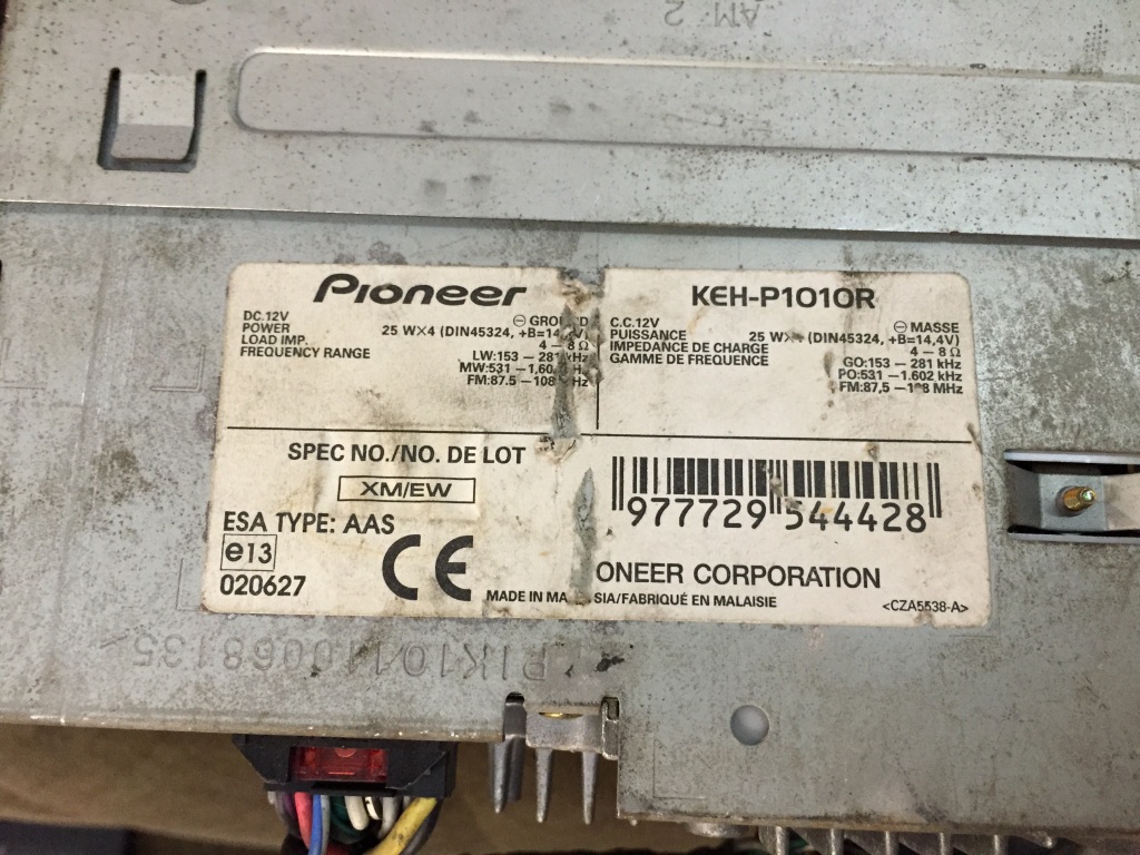 Автомагнитола Pioneer KEH-P1010R в дар (Санкт-Петербург). Дарудар