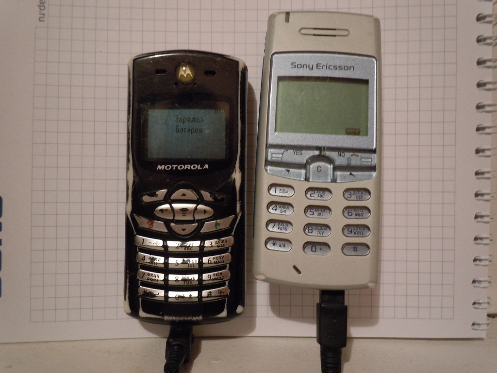 Ericsson t100. Sony Ericsson t100.