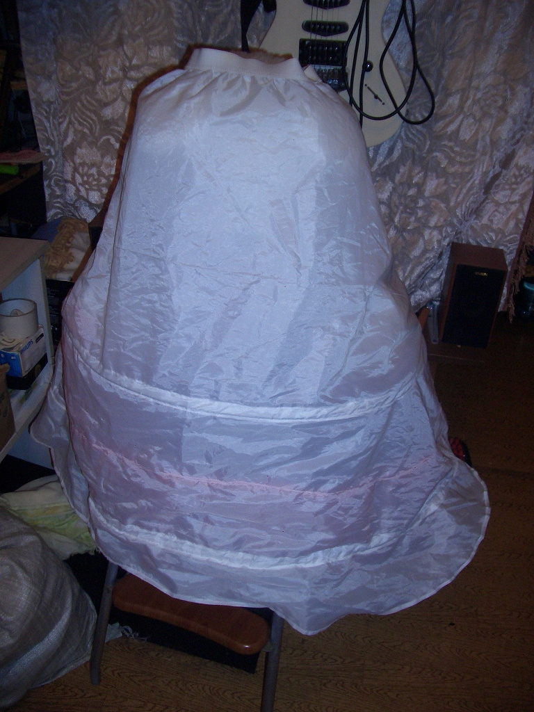 подъюбники в дар (Москва). Дарудар