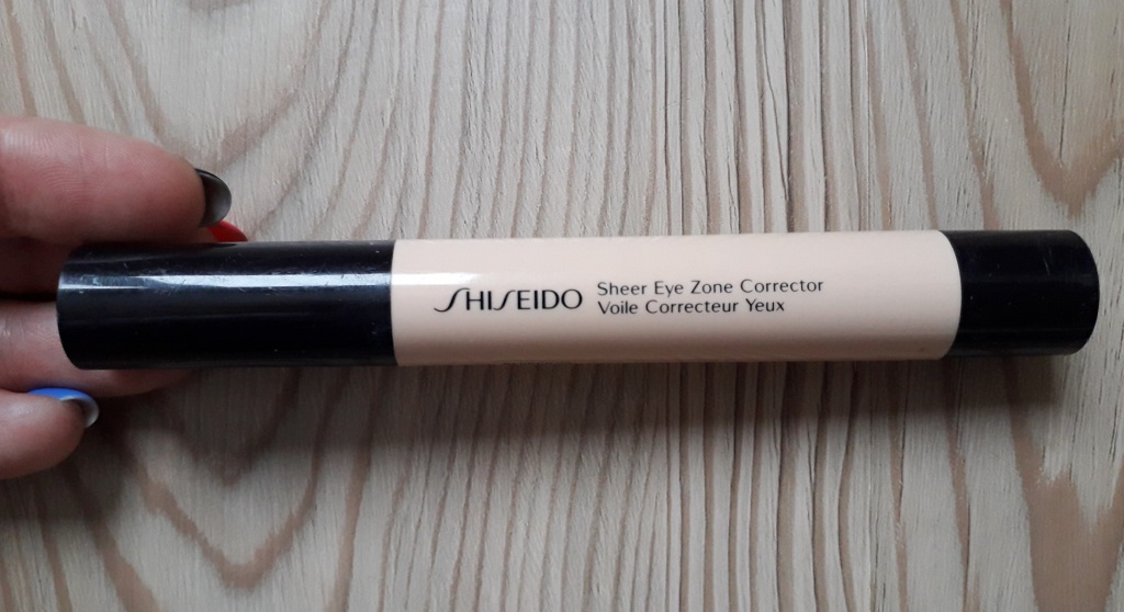 Корректор для области вокруг глаз Shiseido в дар (Москва). Дарудар