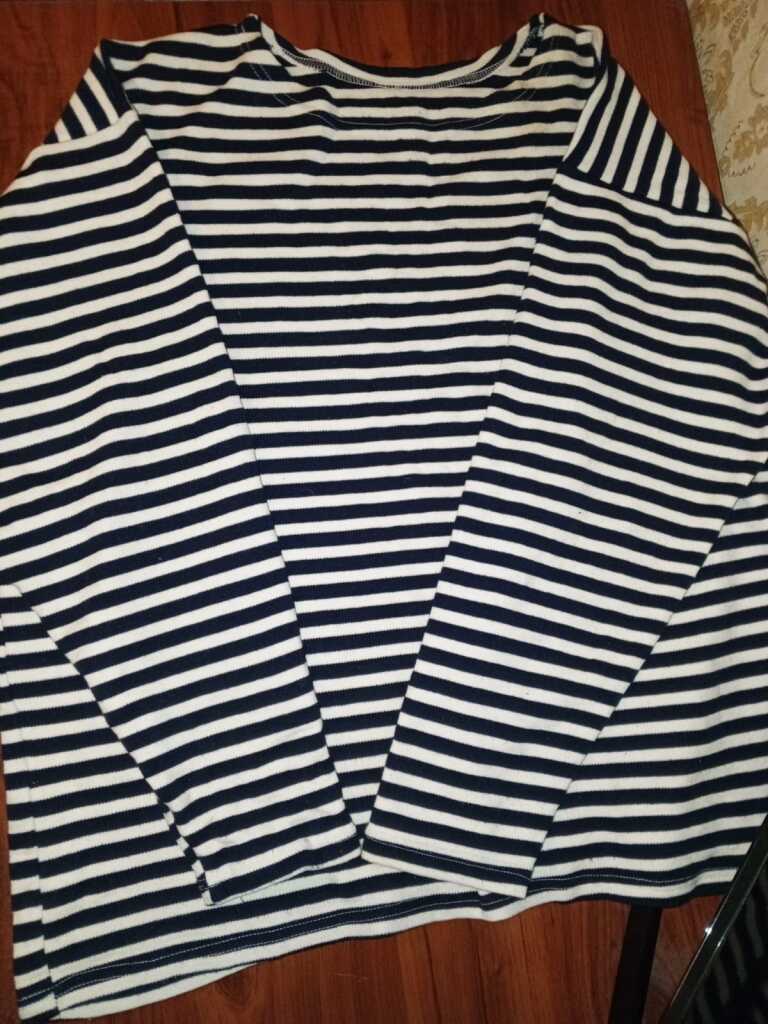 Тельняшки мужские в дар (Москва). Дарудар