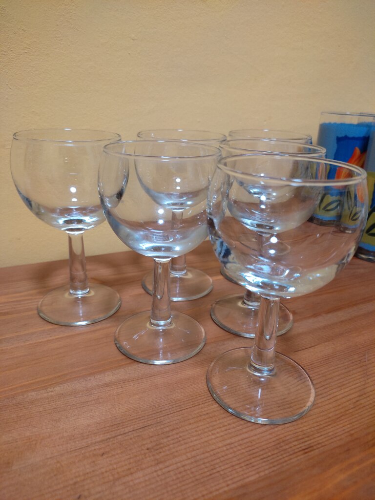 Бокалы и стаканы в дар (Москва). Дарудар