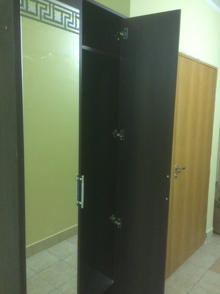 Шкафчик для верхней одежды