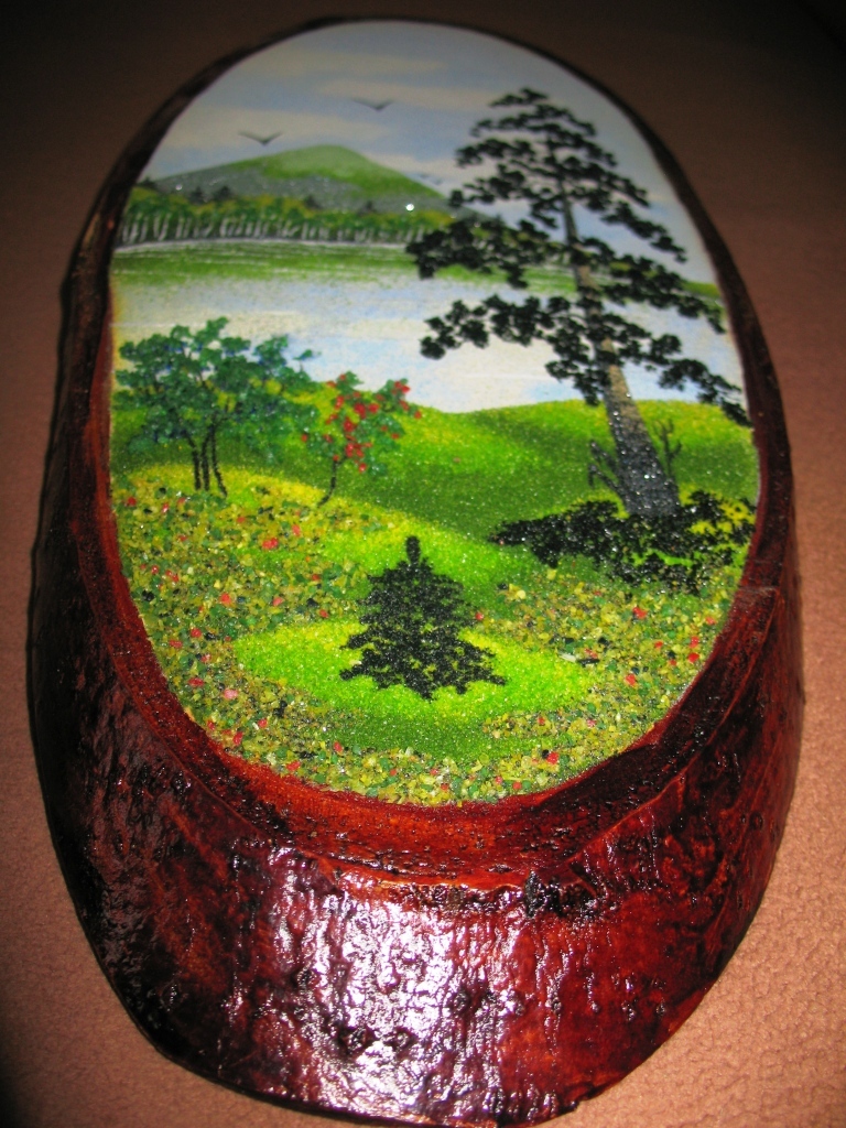 Картина на срезе дерева в дар (Челябинск). Дарудар