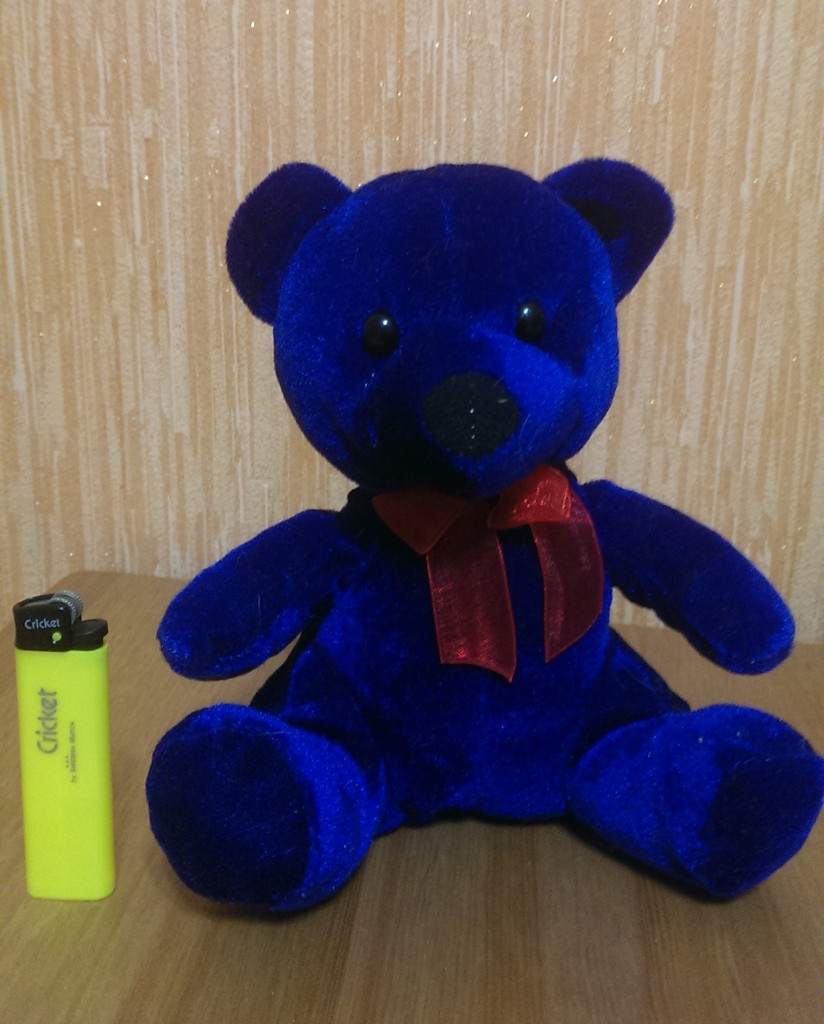 Радужный друг синий игрушка мягкая. Это синяя игрушка. Синий радужный друг игрушка. Синяя мягкая игрушка. Это синяя игрушка.