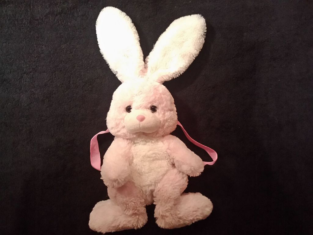 Игрушка заяц ссср. Заяц игрушка. Мягкая игрушка заяц. Плюшевый кролик игрушка. Мягкая игрушка розовый заяц.