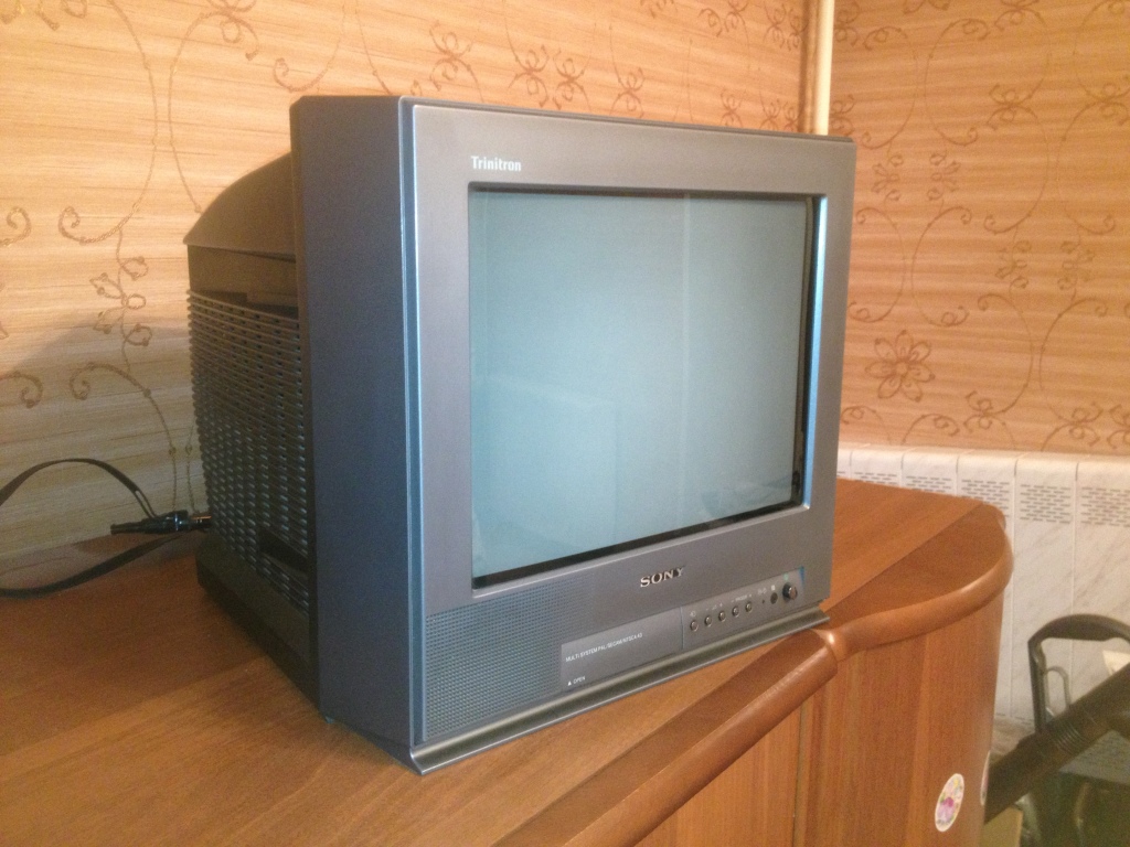 Телевизор 14. Sony Trinitron ЭЛТ. Sony Trinitron 14. Sony Trinitron KV PF 14. Sony Trinitron 14 дюймов.