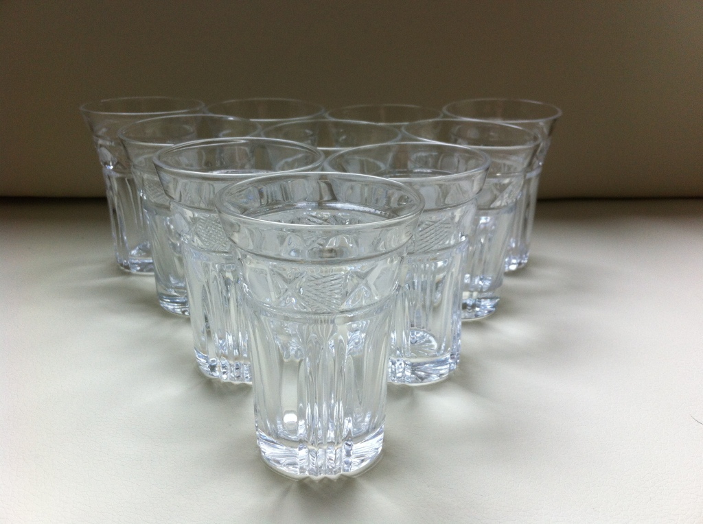 Хрустальная салатница гдр. Немецкий салатник 70 80 годов. Хрусталь 70. Конфетница хрустальная шапка мономаха. Хрусталь 70.