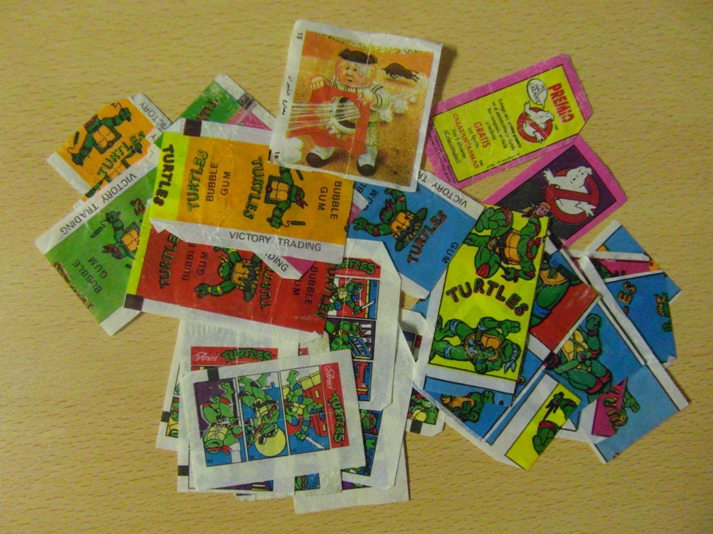 вкладыши и наклейки от жвачек 90-х. вкладыши от жвачки из 90-х охотники за привидениями. вкладыши 90. вкладыши и наклейки от жвачек 90-х. вкладыши из жвачек финал.