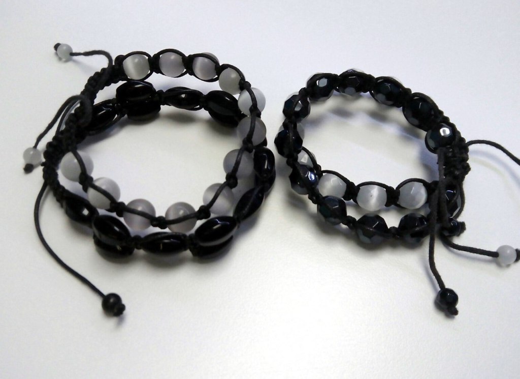 плетеные браслеты с бусинами. браслеты аквамарин двойная шамбала. как сделать двойной браслет. как сделать двойной браслет. браслет шамбала двойное плетение.