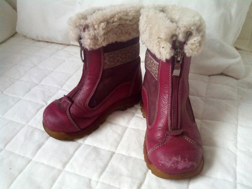 обувь детская р. 24-25 в дар (Санкт-Петербург). Дарудар