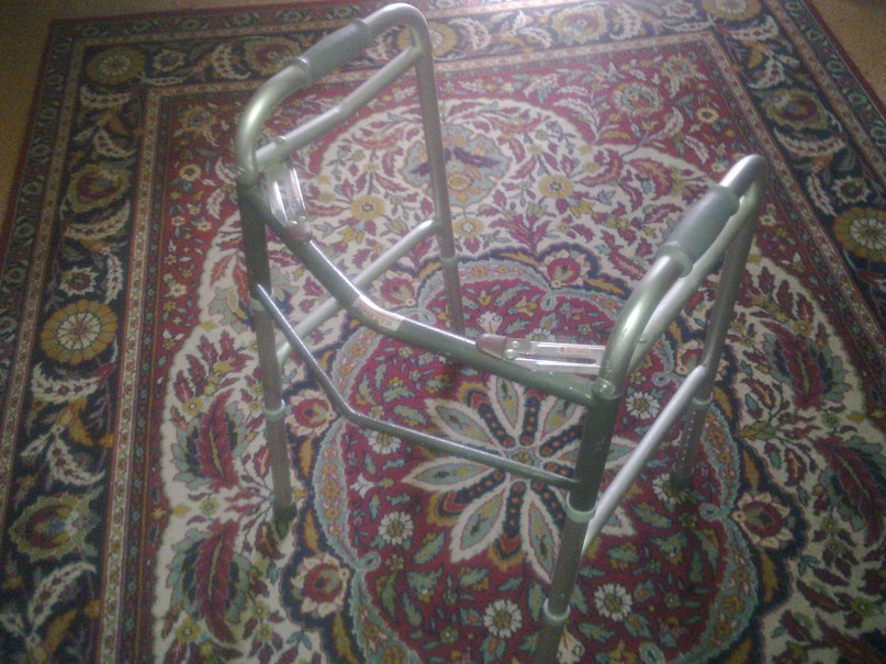 ходунки для взрослых б. Amw1b72 (р). костыли ходунки для пожилых людей. ходунки для пожилых людей отдам даром. опоры-ходунки 2-х.