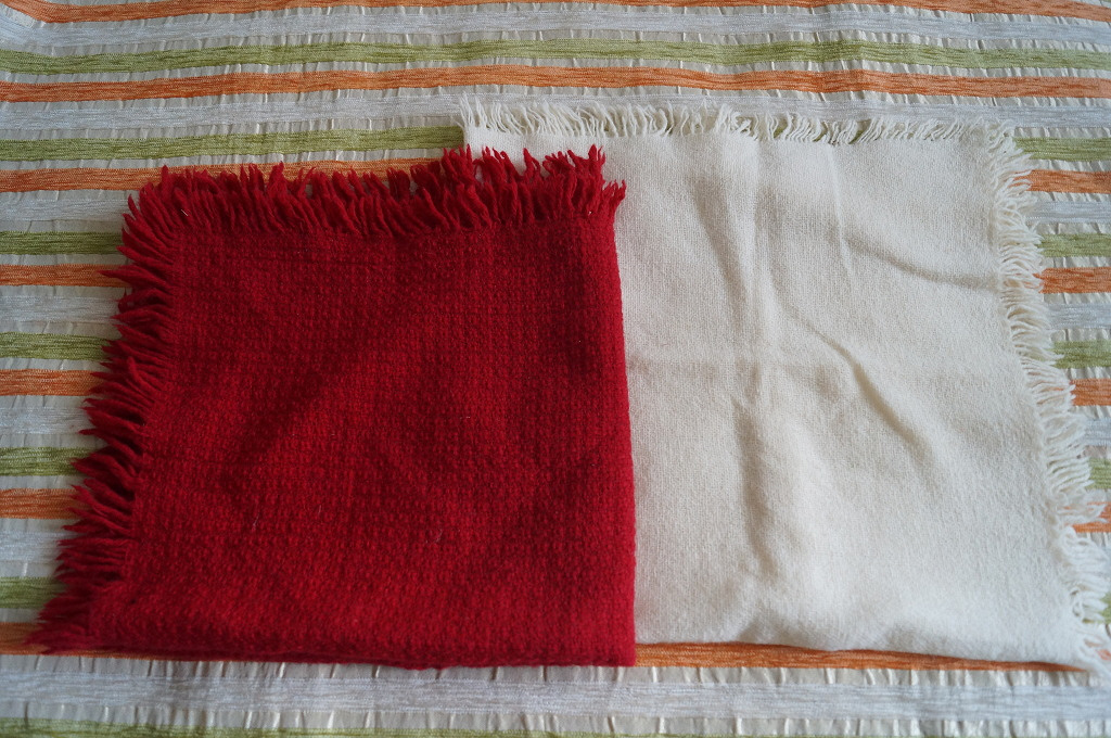 Водолазный свитер. Водолазный свитер из верблюжьей шерсти. Одеяло шерстяное советское. Шерстяные советские. Советские шерстяные платки.