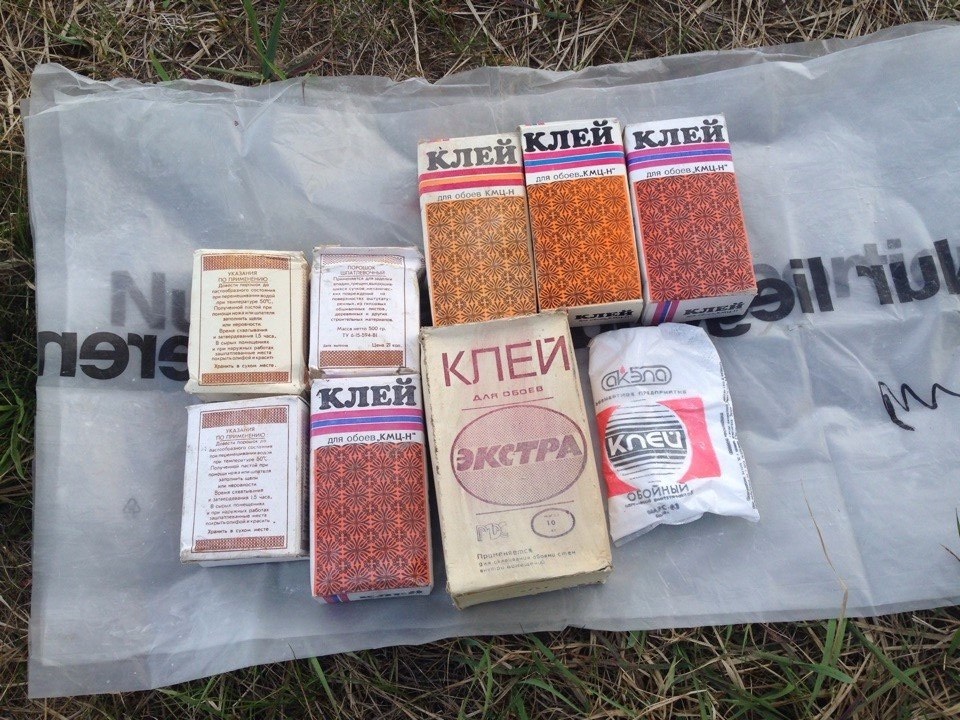 На что клеили обои в ссср какой клей