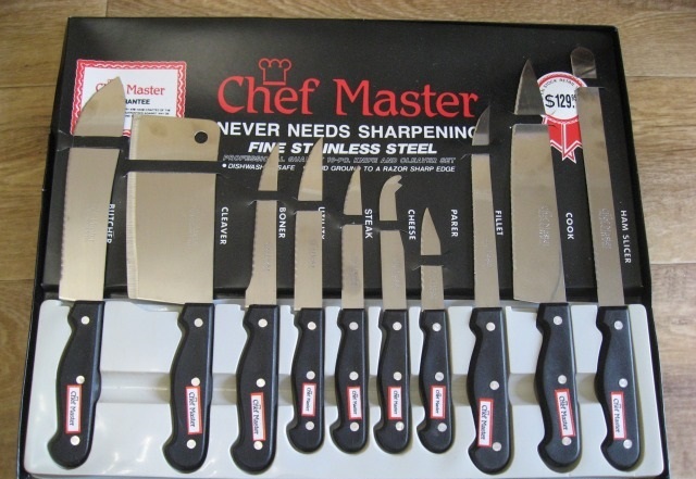 Набор из 10 ножей Chef Master.