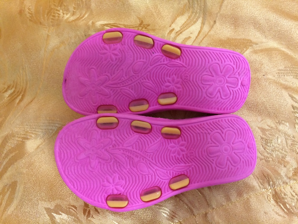 кроксы вьетнамки женские.