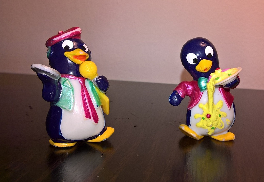 Киндер игрушки пингвины. Киндер пингвинчики. Коллекция Киндер пингвины. Киндер коллекция пингвинов 1995. Коллекция Киндер пингвинов 1992.