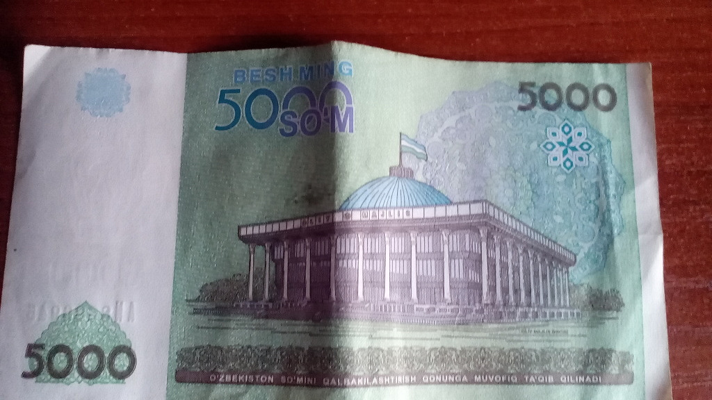 5000 сомов в рублях на сегодня. 5000 Сўм. 5000 Сомы. 5000 Сом банкнота. 5000 Сум.