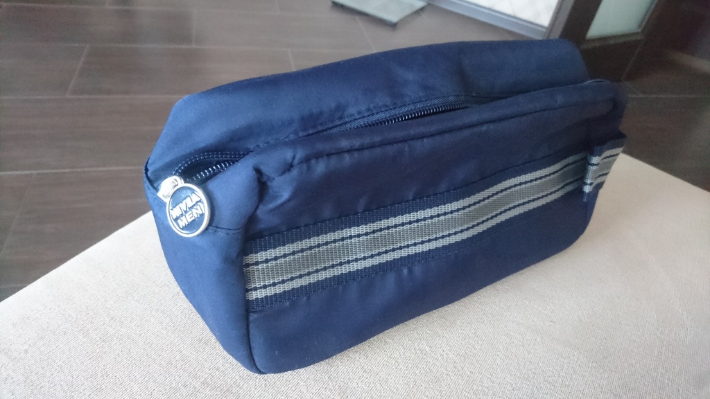 Фото косметическая сумка овальная. Косметичка мужская дорожная нивея. Косметичка мужская нивея мен. Косметичка мужская нивея мен. Косметичка nivea.
