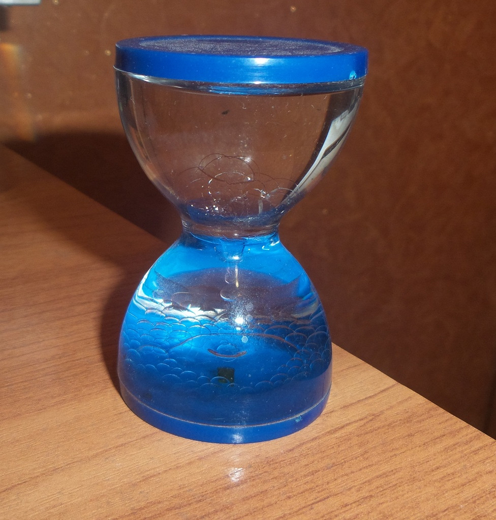 Современные водяные часы