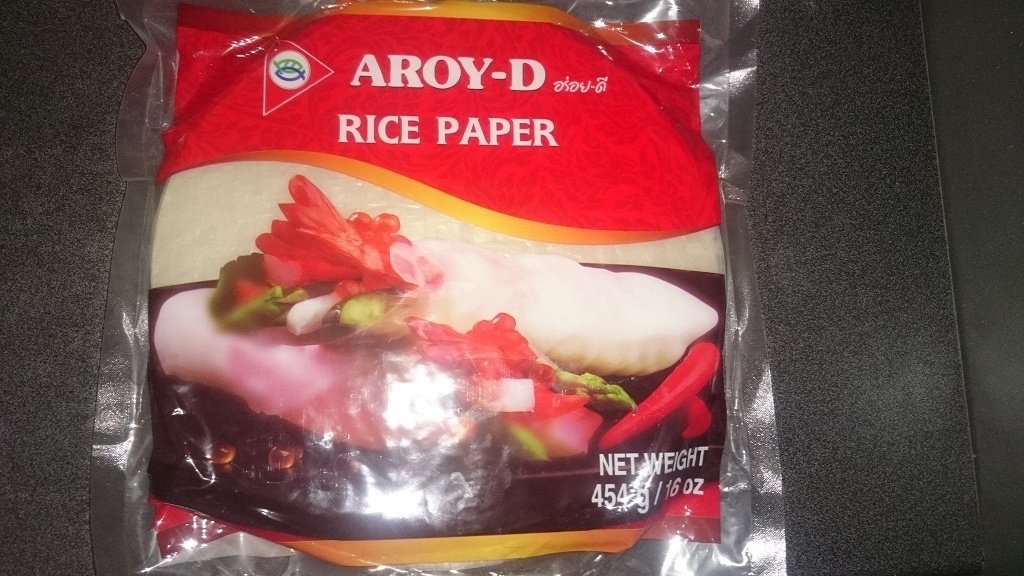 Рисовая бумага для роллов. Суши в рисовой бумаге. Съедобная бумага для роллов. Цветная рисовая бумага для роллов. Рисовая бумага калорийность