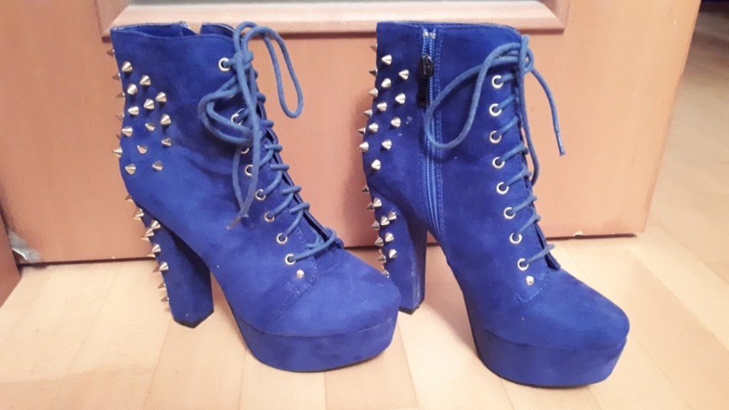 Купить сапоги 37 размер. Обувь Макфайн сапоги синие замшевые. Синие замшевые сапоги. Сапожки синие женские. Ботинки синие замша.