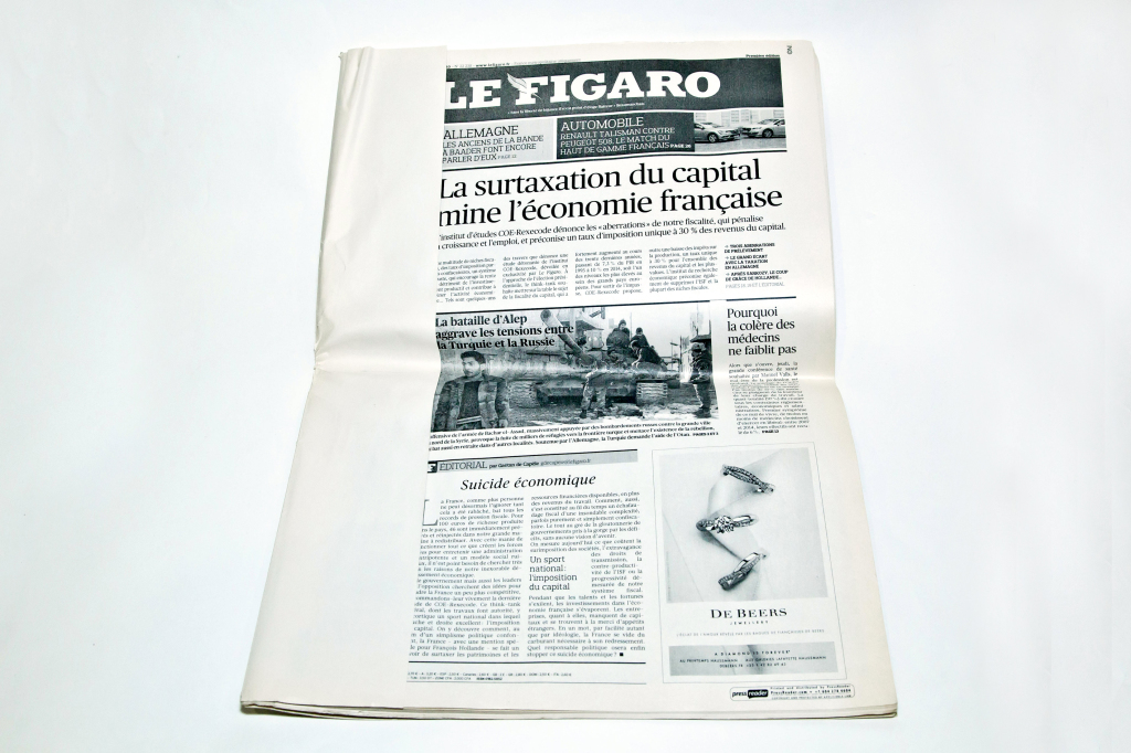 французская газета. старые газеты франции. старая французская газета. газеты на французском языкеке. старые газеты на французском языке.