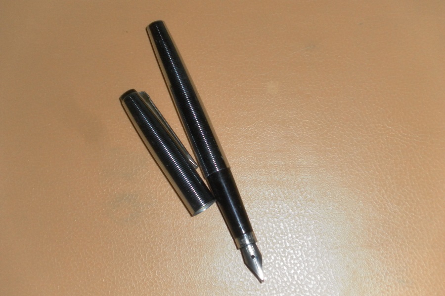 Итальянские шариковые ручки. Советские ручки шариковые. Ручка 60 годов. Ручка 60 годов. Японская шариковая ручка 1980е.