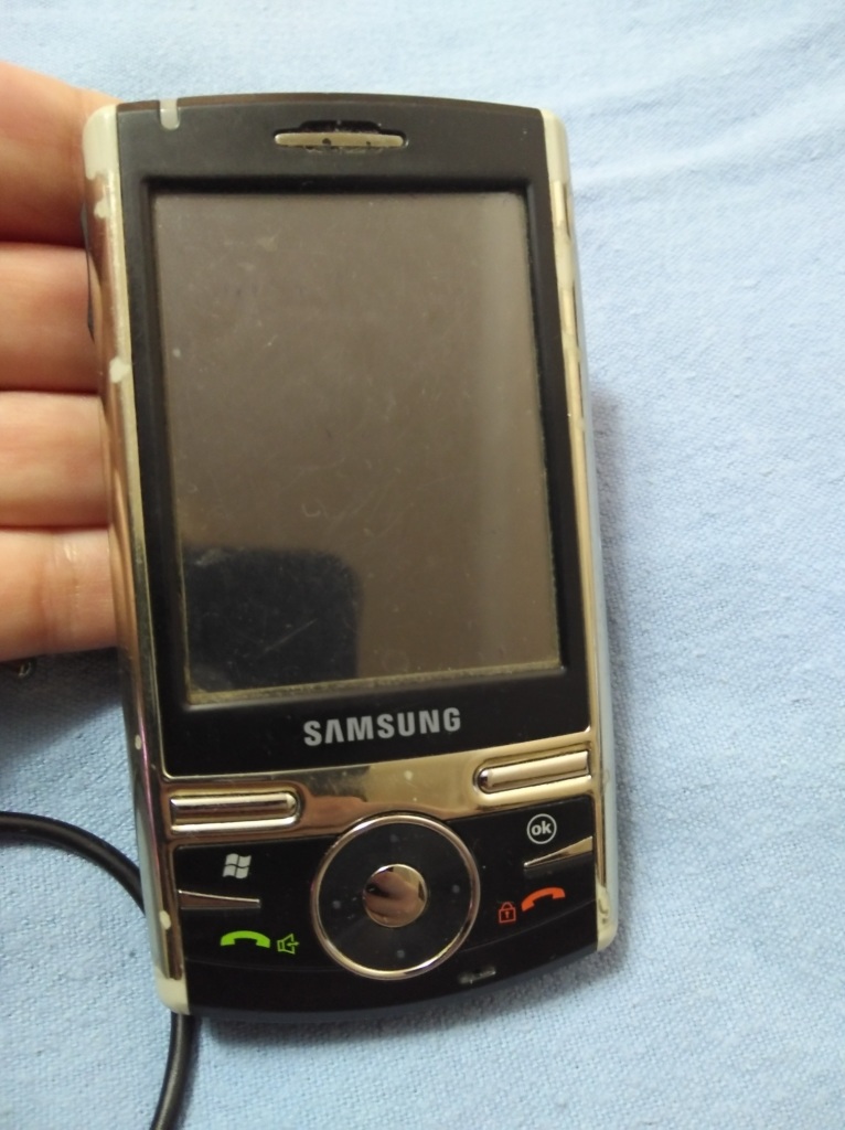 Звуки старого самсунга. Самсунг старый. Самсунг старые модели. Самый старый самсунг. Samsung старые телефоны.