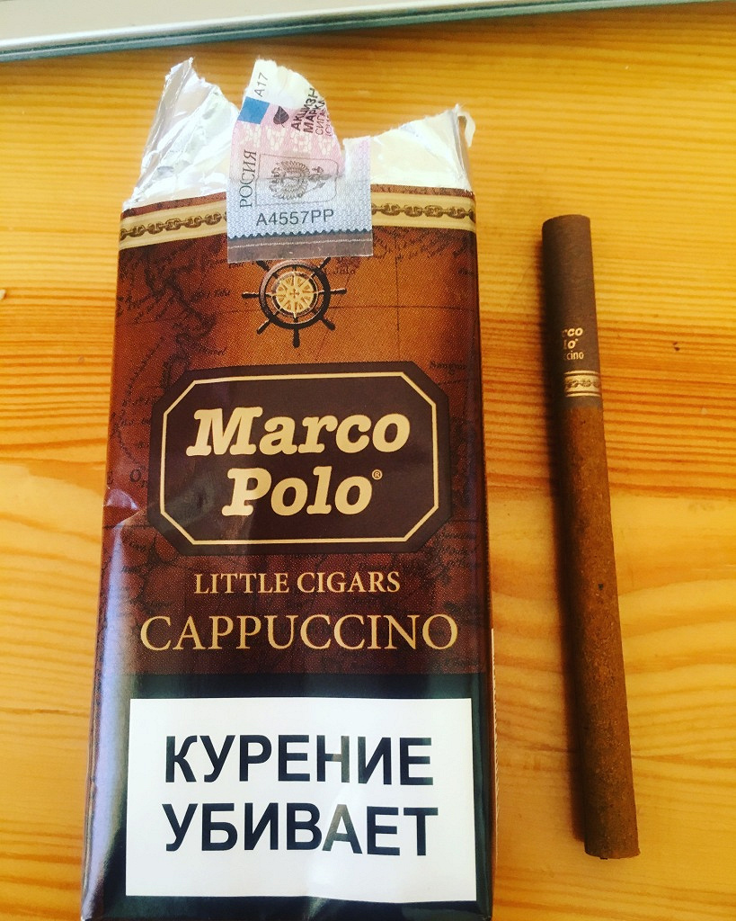 Пачка сигарет шоколадные. Сигареты Марко поло капучино. Марко поло сигареты со вкусом капучино. Марко поло сигариллы шоколад. Пачка сигарет Марко поло.
