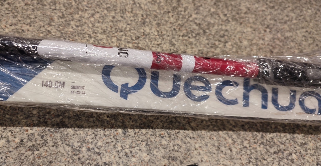 Комплект беговых лыж для ребенка до 125 см в дар (Москва). Дарудар