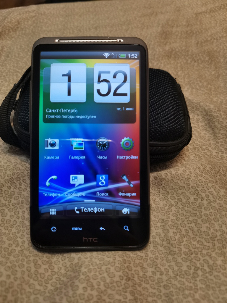 Очень старый телефон HTC Desire HD в дар (Санкт-Петербург). Дарудар