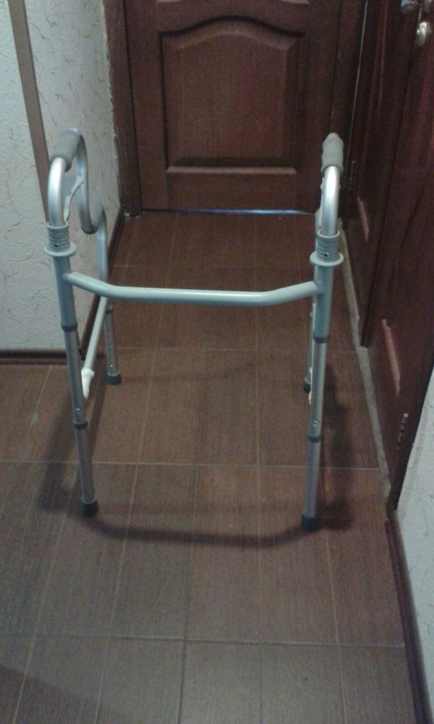 инвалидная ходунки отдам даром. ходунки двухуровневые vcbp0032. ходунки для пожилых людей отдам даром. ходунки для пожилых людей отдам даром. авито ходунки для инвалидов и пожилых людей даром.