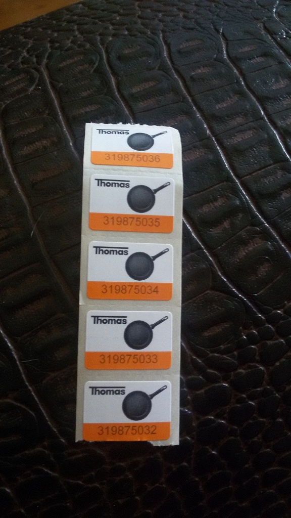 Наклейки Магнит в дар (Санкт-Петербург). Дарудар