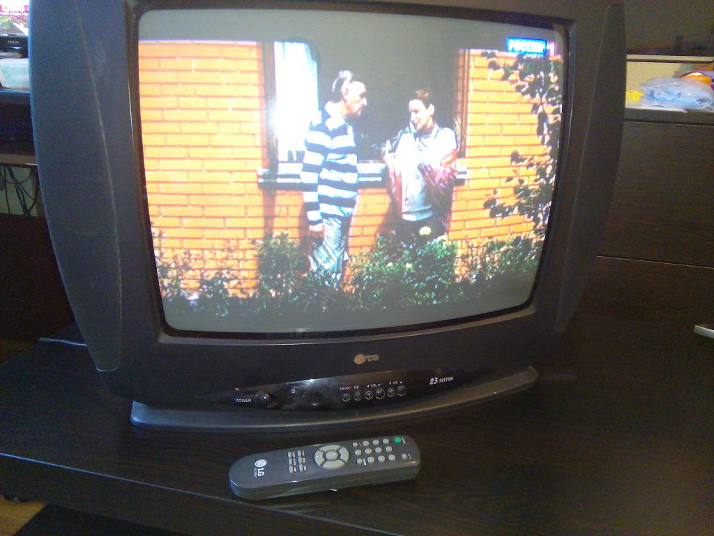 Телевизор lg 23