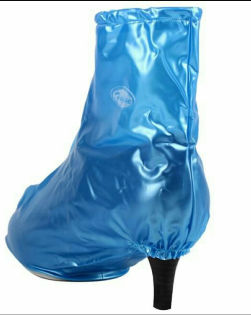 Бахилы чехлы для обуви. Бахилы водонепроницаемые. Бахилы чехлы для обуви. Бахилы чехлы для обуви. Чехлы на обувь от дождя и грязи.