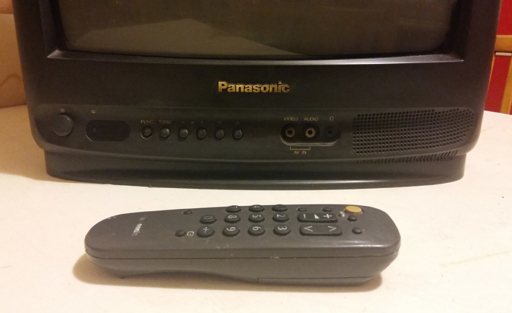 Пульт панасоник настроить телевизор. Panasonic TC-21l10r2. Panasonic TC-21s2. Телевизор Panasonic TC-14s10r2. Panasonic TC 14s1.