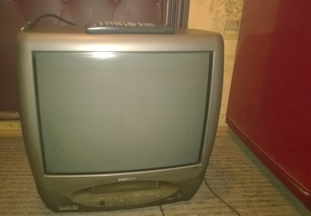 Видеодвойка samsung tvp5370w. Видеодвойка моноблок tw-14n5d пульт. Видеодвойка goldstar. Видеодвойка goldstar. Пульт от видеодвойки daewoo.