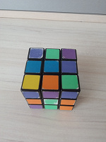 Отдается в дар Кубик Рубика.