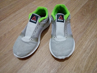 Отдается в дар Кроссовки Reebok