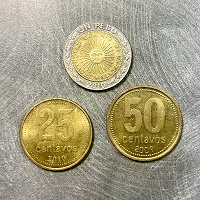 Отдается в дар Монеты Аргентины